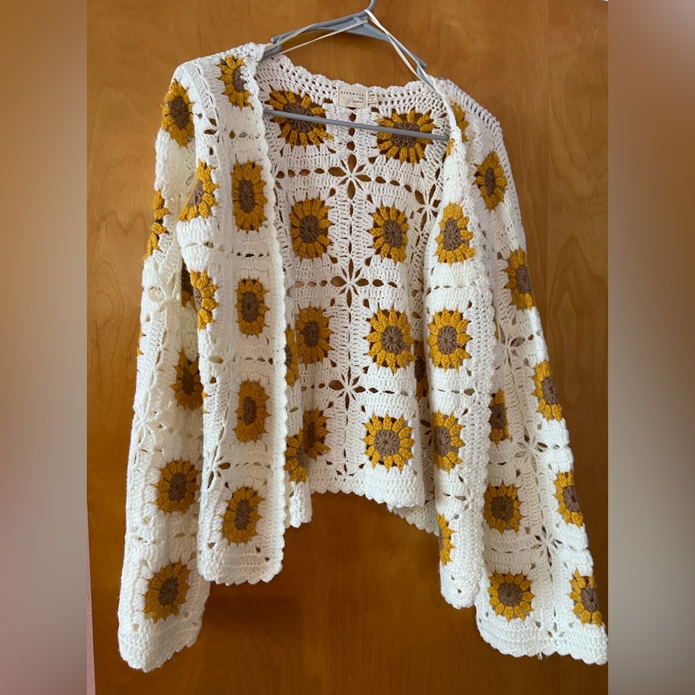 Crochet Sunflower Open Cardigan Sweater - White & Mustard